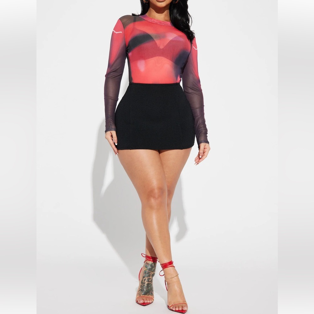 Red mesh top ♥️